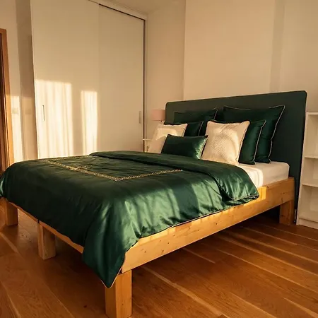 Sunny And Cozy In The Center With Free Parking Appartement